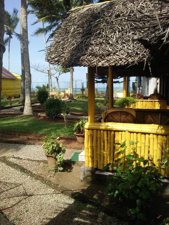 Bamboo Village Varkala Exterior foto