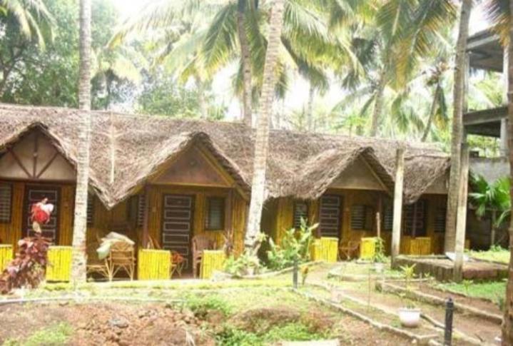 Bamboo Village Varkala Exterior foto